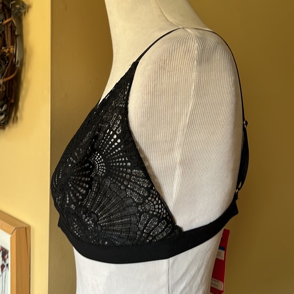 COMMANDO Size XL Butter + Lace Britt Black Lace Bralette Triangle Bra $78 NEW - Picture 13 of 16